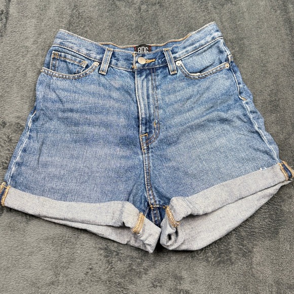 BDG Urban Outfitters Pants - BDG Urban Outfitters  Size 26 Mom High Rise Denim Shorts Blue Wash Cuffed‎
